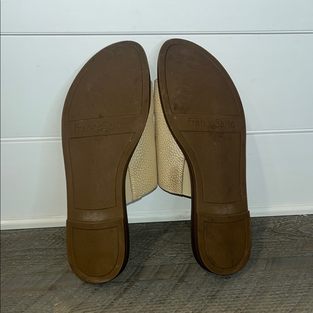 Franco Sarto Womens Pebbled/Metallic Gem Leather Slip On Slide Sandals - Size 8 - Picture 9 of 9